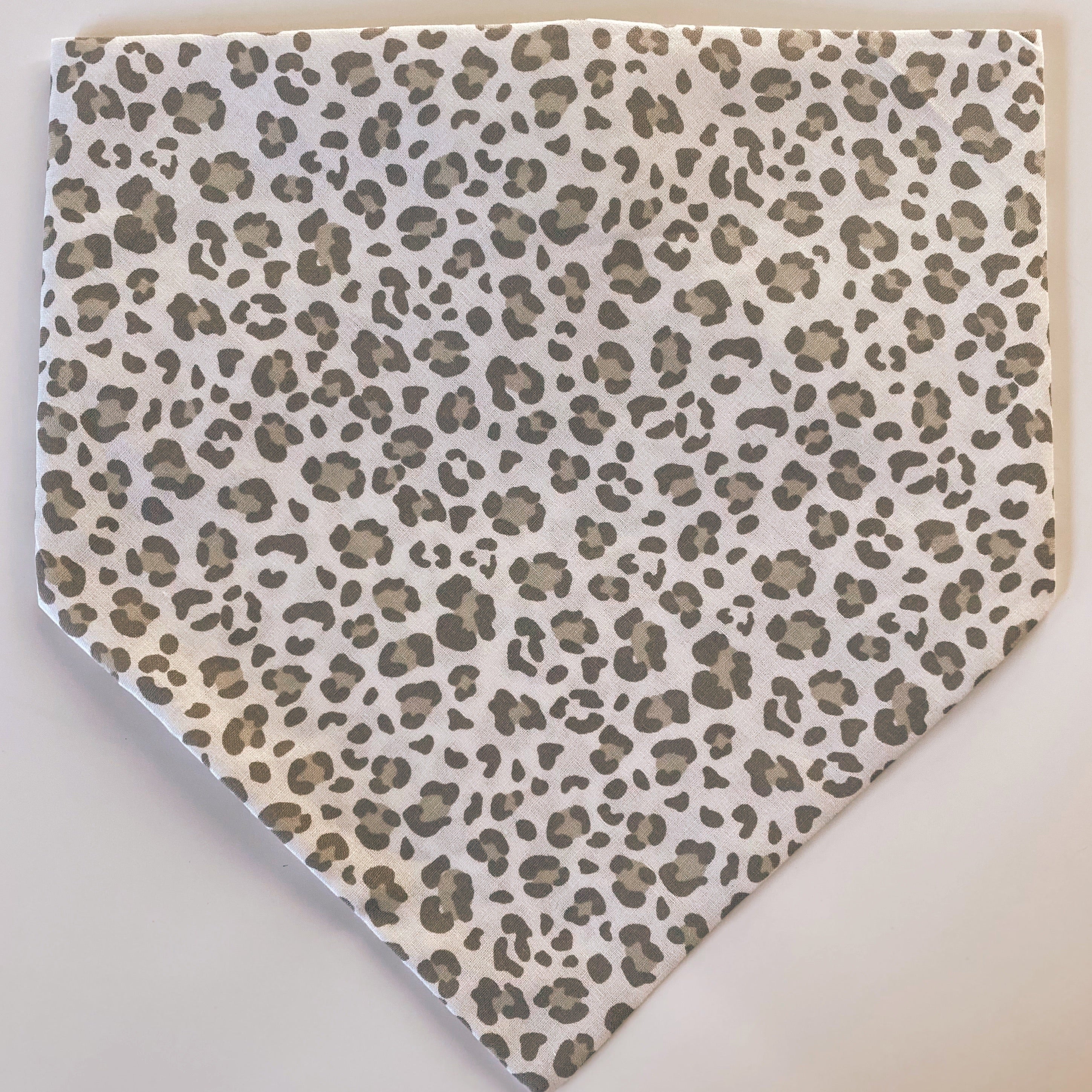 Snow Leopard Matching Set - Dogbana 